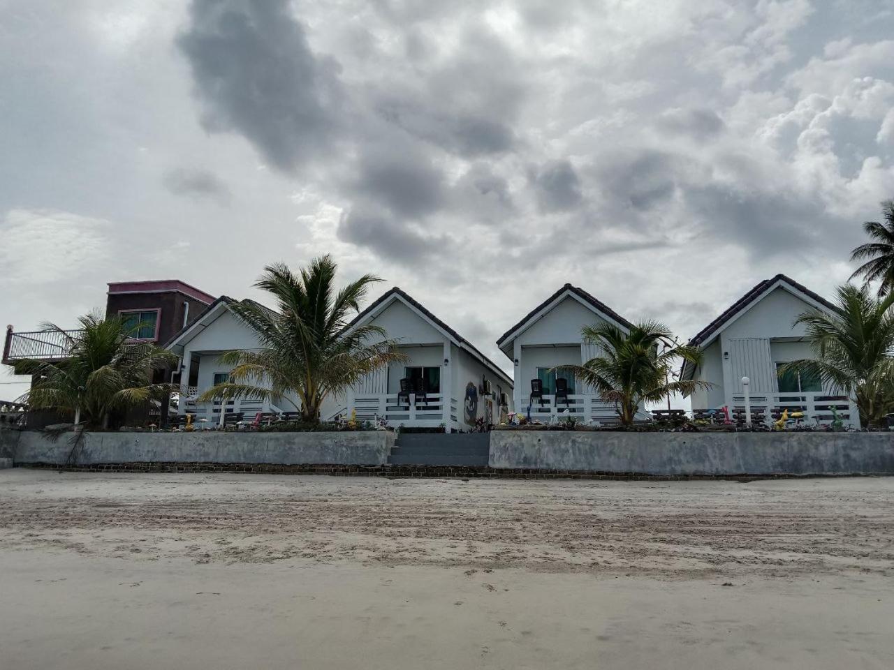 Langkawi Primrose Seaview Villa Exterior photo